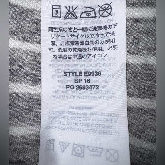 J Crew knit top! Grey base with white stripe! Only worn a few times. Size M - Picture 6 of 6